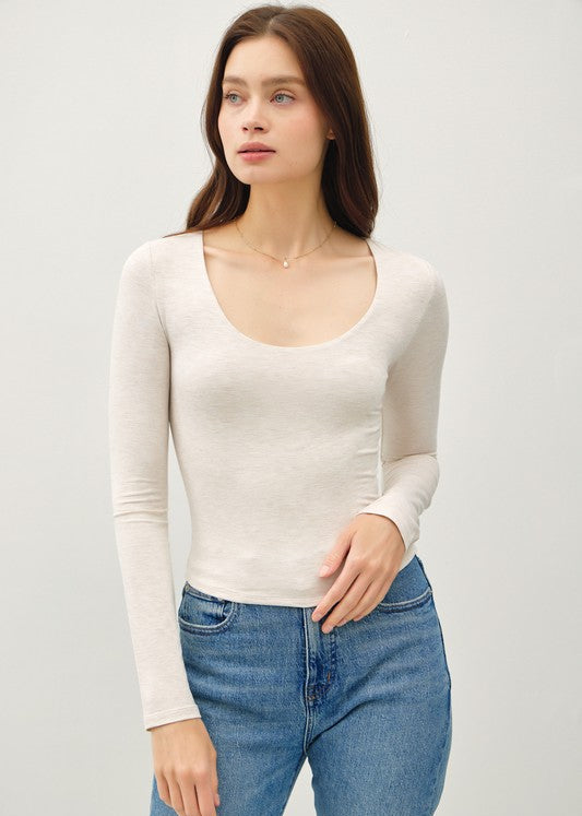 Essential Scoop Neck Long Sleeve